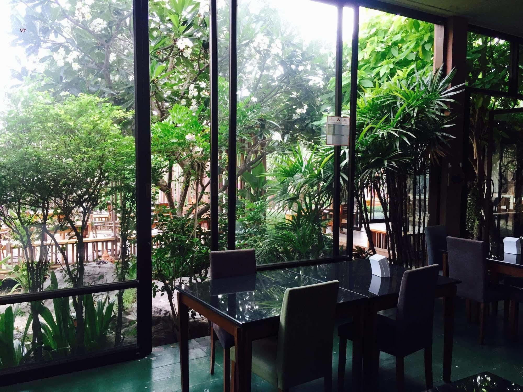Huaymuang Apartment Ubon Ratchathani Εξωτερικό φωτογραφία